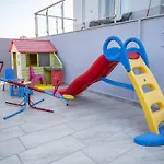 Ξενοδοχείο με διαμερίσματα Dream 4*