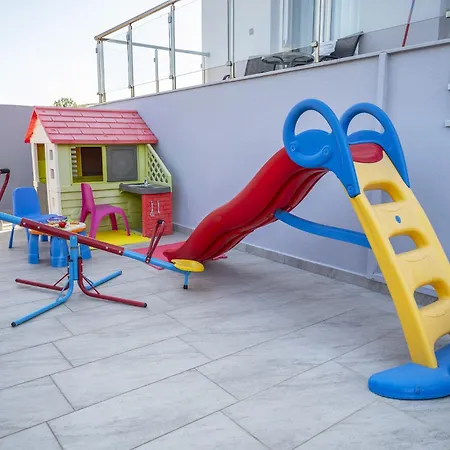 Apartmanhotel Dream 4*