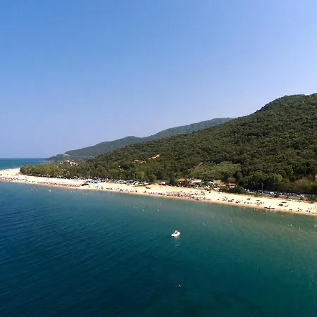 Dream מלון דירות 4*